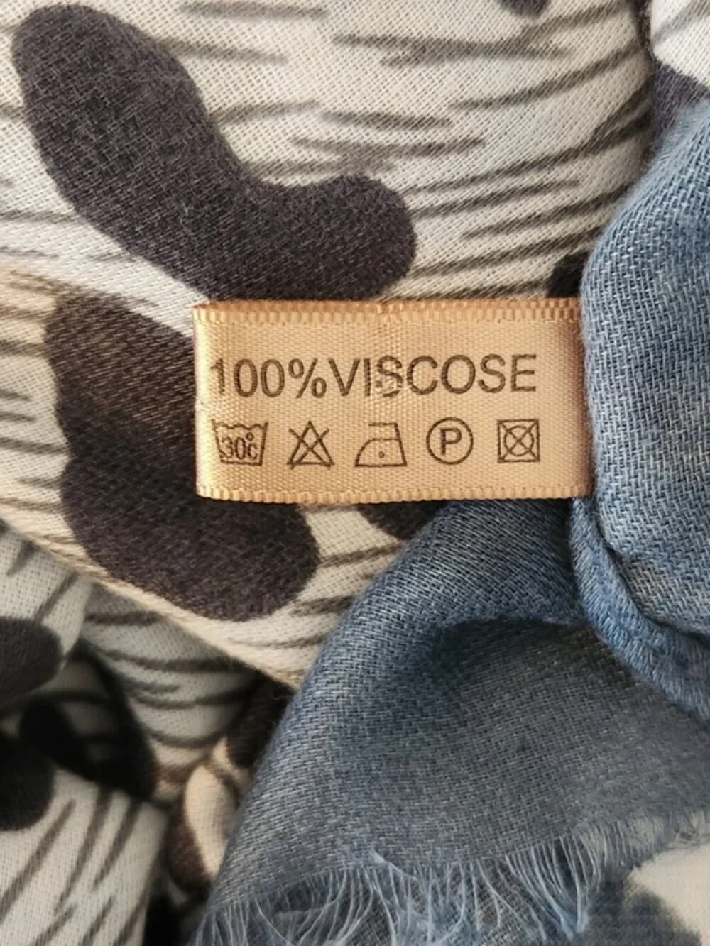 N/A this scarf